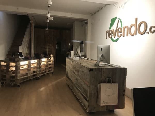 Come-arredare-un-negozio-spendendo-poco-lucerna